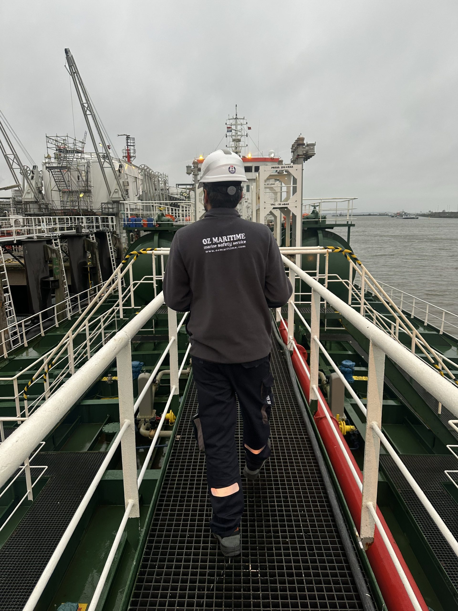OZ Maritime engineer on board